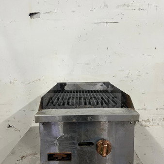 STAR MAX 15in radiant gas charbroiler, countertop model, used condition, features durable grill, on/off indicators.