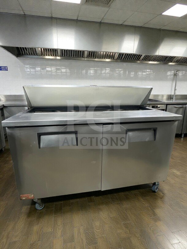 True TSSU-60-16 prep refrigerator, stainless steel, outstanding condition, 115V single phase, fully tested and working.