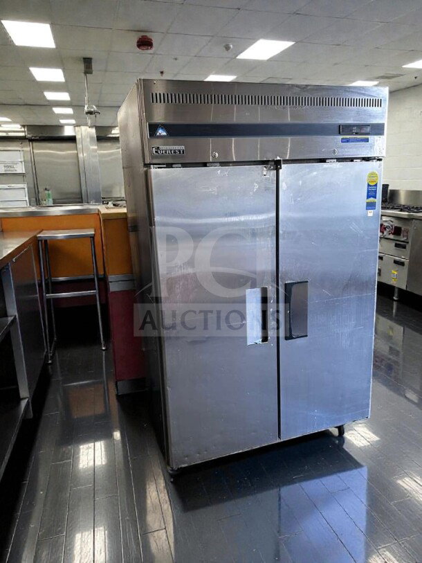 Everest ESF2 commercial reach-in freezer, 2 sections, 48 cu. ft., stainless steel, NSF/ETL listed, top-tier condition.