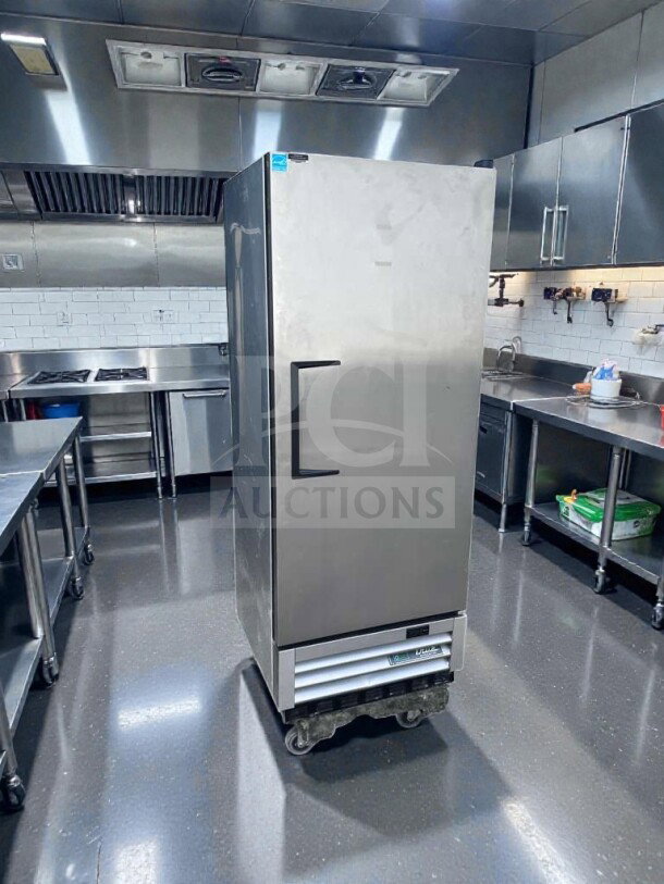 True T-12-HC commercial reach-in refrigerator, 24.88", 12 Cu. Ft., ENERGY STAR, UL/NSF listed, metal finish, flawless condition.
