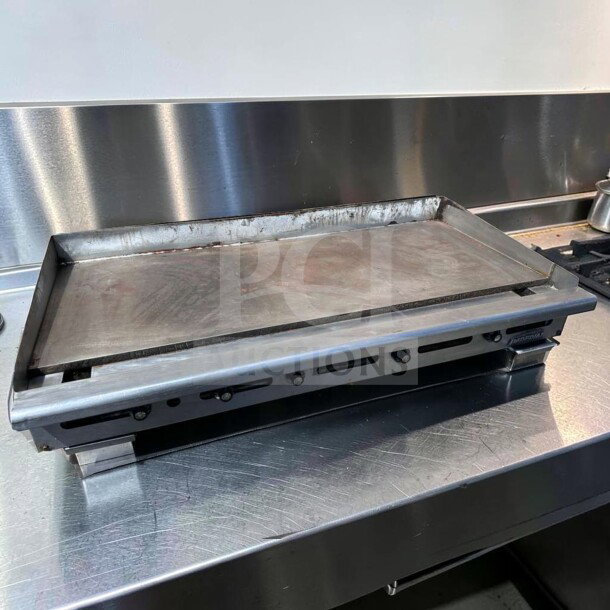 Imperial ITG-60 60" gas griddle, 1" steel plate, thermostatic controls, superior condition, fully tested, natural gas.