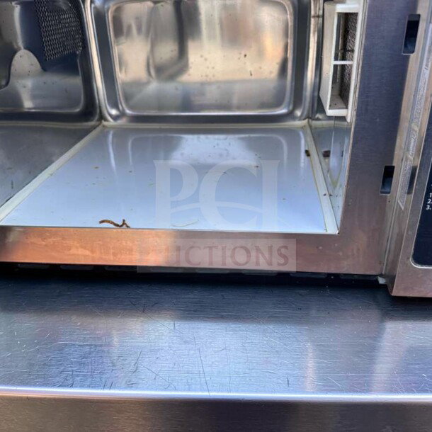 Amana RCS10DS Commercial Microwave Oven, 1000W, stainless steel, exceptional condition, 120V, medium volume, interior view.