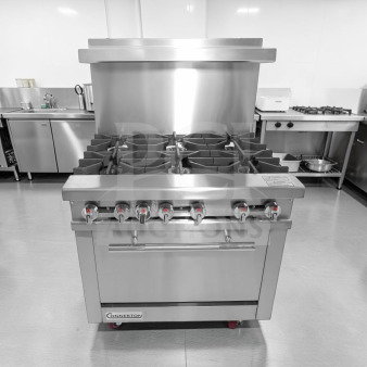 Connerton CN36-6_LP commercial gas range, 36" wide, 6 burners, oven base, stainless steel, in exceptional condition.