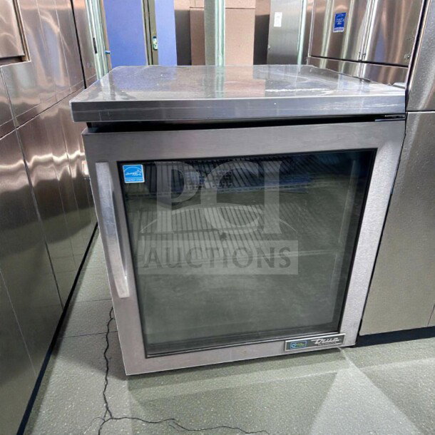 True TUC-27G-LP-HC~FGD01 undercounter refrigerator, glass door, stainless steel, outstanding condition, 115V, tested operational.