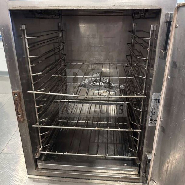 Alto-Shaam 1000-TH-II Cook & Hold Oven, stainless steel, classic controls, excellent condition, interior view.