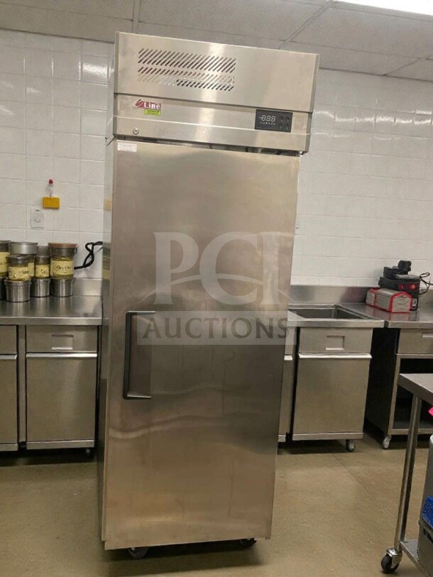 Turbo Air EF24-1-N-V Reach-In Freezer, stainless steel, premium condition, 115V, digital display, fully tested.