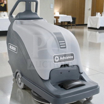 Nilfisk Advance BU800 floor burnisher, 20-inch, superior condition, industrial use, labeled "Advance," fully tested, operational.
