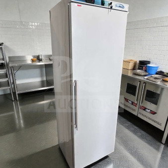 KoolMore KM-FMD12WH commercial reach-in freezer, 12 cu. ft., white, tested, ETL & UL listed, upright design, excellent condition.