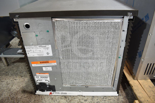 Brand new Manitowoc IYT0420A-161 ice cube machine, scratch and dent condition, 460 lb capacity, 115 volts, 1 phase.