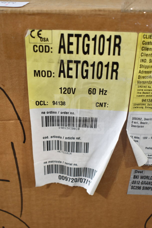 Bakers Pride AETG101R combi convection oven box with model and serial labels visible. Condition: Scratch and dent.