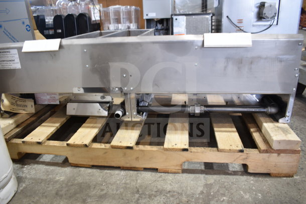 Garland GTGG48-GT48M 48" natural gas countertop griddle, 112,000 BTU, new condition with minor scratches.