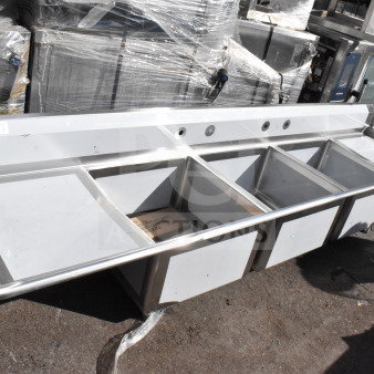 BRAND NEW SCRATCH AND DENT Regency 600S32424224 commercial 3-bay sink, dual drain boards, stainless steel, brand visible.