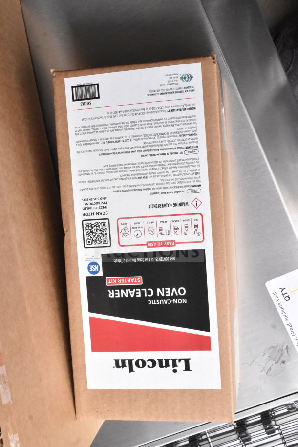Brand new Hatco GRHD-4PD stainless steel dual shelf merchandiser in box, 120/240 volts, 1 phase, minor scratches.