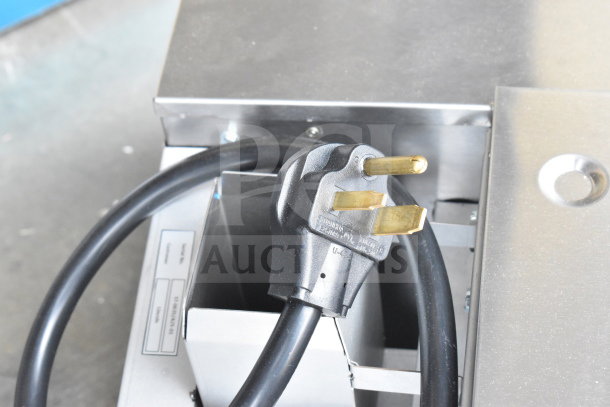 BRAND NEW Lincoln 250001U00V1620 50" Ventless Electric Oven, 208-240V, 1 Phase, with power cord and plug detail.