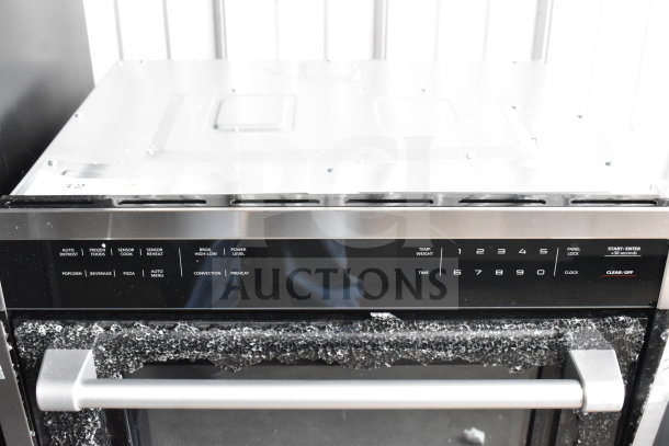 BRAND NEW SCRATCH AND DENT! 2026 KoolMore KM-CWO24-SS oven, stainless steel, broken glass, 120V, convection with microwave.