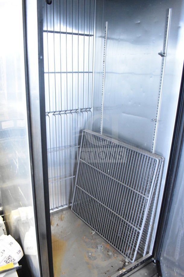 True GDM-472F-HC Commercial Freezer, single door, 115V, 1 phase, tested and working. Includes shelving.