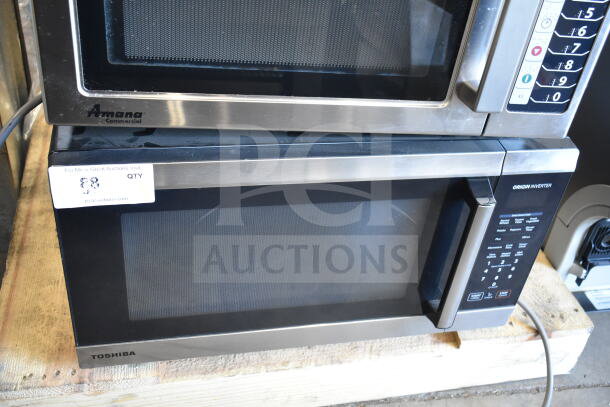 Toshiba WSI-EM22AST commercial countertop microwave oven, stainless steel, 120V, 1 phase, keypad control, good condition.