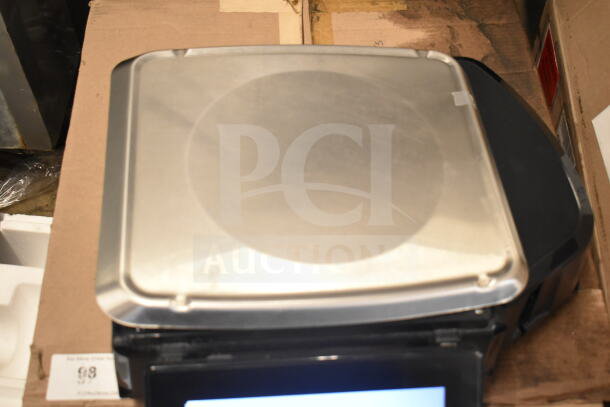 2017 Hobart HTi-LH26 commercial food portioning scale, stainless steel, tested working, 120/208-240V, 1 phase.