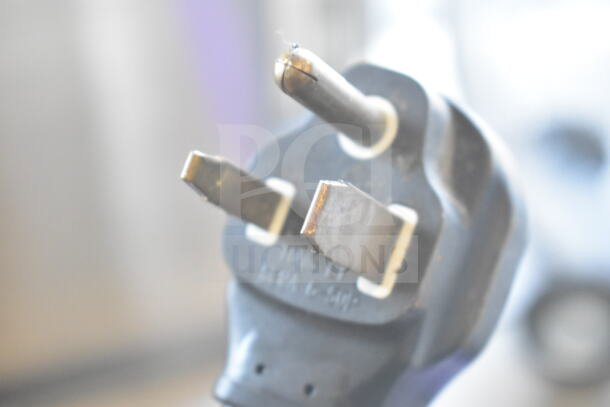 Close-up of power plug for Lincoln Impinger 2040-003-U-VSV commercial conveyor pizza oven, 208/240V, 1 phase.