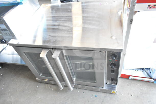 MainStreet 541FEC1C electric convection oven, new with scratches and dents. Includes legs, 208V, 3/1 phase.