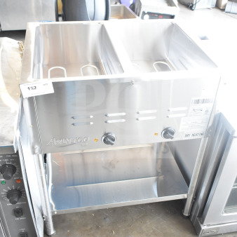 Avantco 177STE2S electric steam table, new with scratches. Two-pan open well, undershelf, 120V, 1 phase, dry heating.
