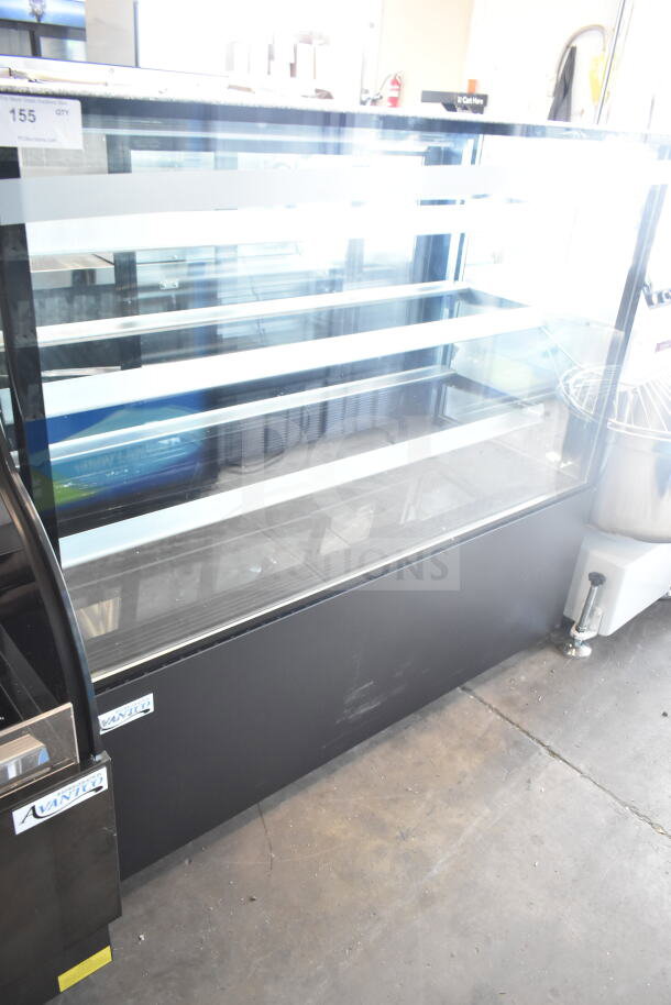 Avantco 193BCF60B 59" refrigerated bakery display case, black, scratch and dent with broken glass, 110-120V, 1 phase.