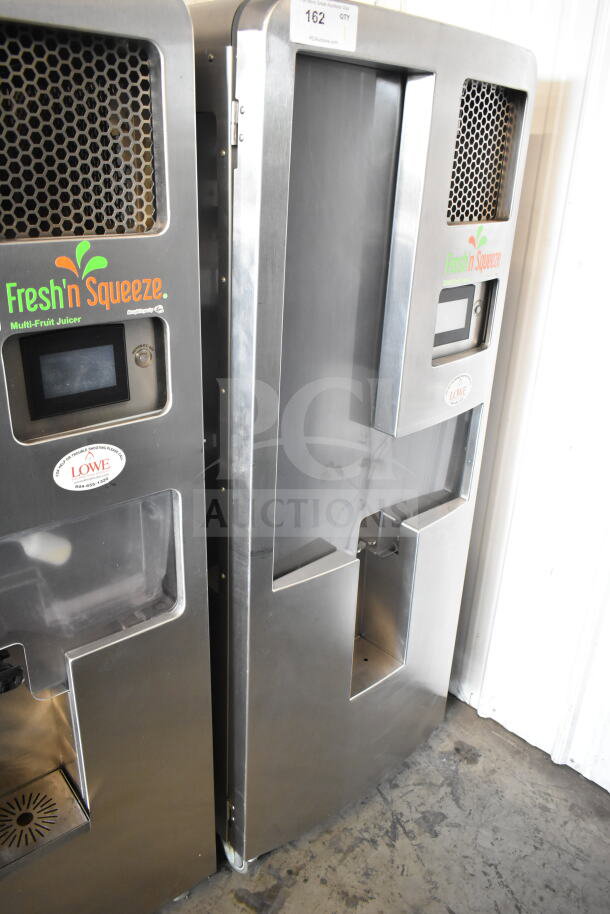 LATE MODEL JBT 2ND-GEN-MFJ Fresh N Squeeze commercial citrus juicer on casters, 115 volts, 1 phase, stainless steel, excellent condition.