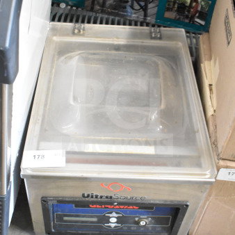 UltraVac UV250 Commercial Vacuum Sealer, countertop model, 110 volts, 1 phase, clear lid, metal body, minor wear.