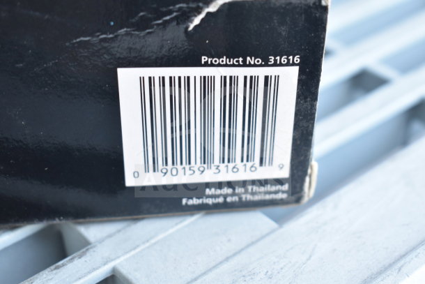 Barcode with Product No. 31616 on black packaging, marked "Made in Thailand."