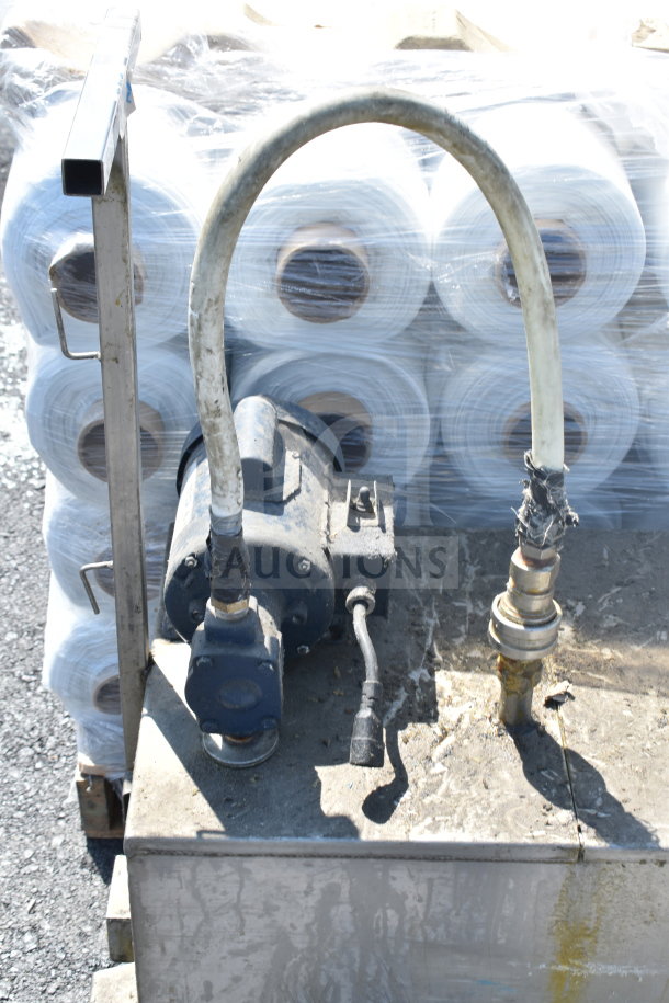 Frontline 402 Commercial Oil Caddy on casters, 120V, 1 Phase, used condition, includes hose and fittings.