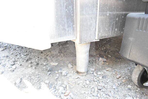 LVO FL14E Stainless Steel Pot and Pan Washer leg, commercial floor model, showing sturdy construction.