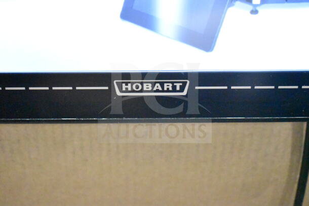 2017 Hobart HTi-7LH26, commercial food portioning scale with screen damage, tested and working, countertop model.