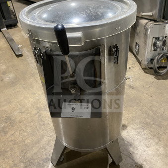 LaMinerva C565 commercial stainless steel potato/vegetable peeler, model C/565 SN: 030287, 115V, 1 phase, good condition.