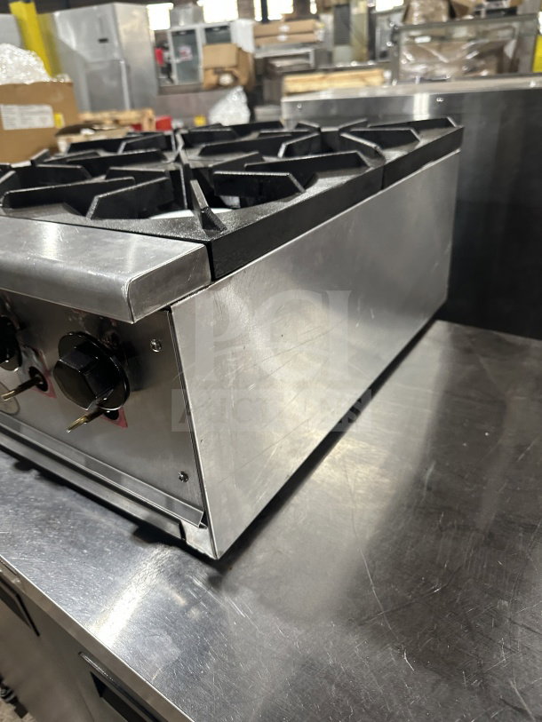 L&J Bunn commercial stainless steel 4-burner gas hot plate in excellent condition. Knobs and burners intact.