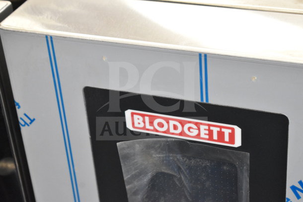 BRAND NEW Blodgett KPE-gas 2.06/BCT 62 Combi Convection Oven, natural gas powered, slight scratches, Blodgett logo visible.