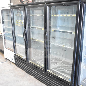 True GDM-72-HC 2018 commercial 3-door reach-in cooler, black frame, glass doors, "Dairy" header, 115V, 1 phase, clean condition.