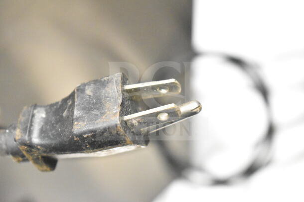 Bunn ICB-DV coffee machine plug, 120V, 1 phase, black, slightly worn. Suitable for commercial use.
