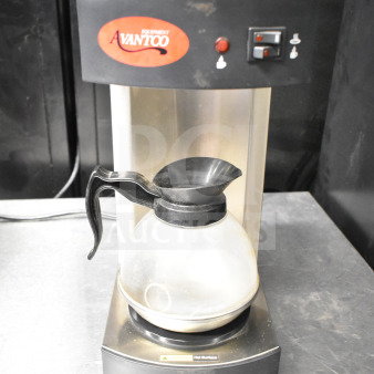 Avantco C10 Commercial Countertop Coffee Machine, 120 Volts, with glass carafe. Used condition, visible Avantco branding.