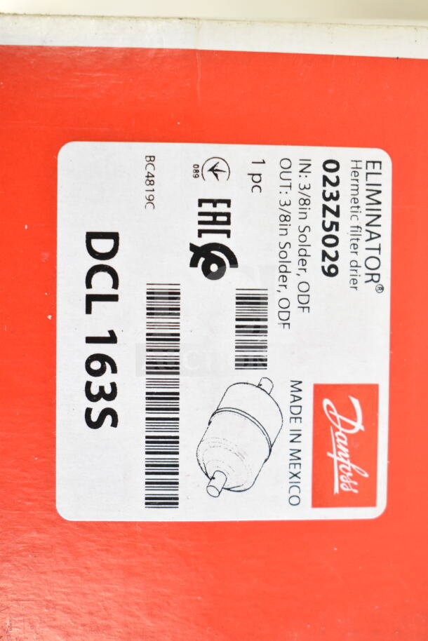 Danfoss Eliminator Filter Drier, Model 023Z5029, new condition, 3/8in solder connections, made in Mexico, labeled DCL 163S.
