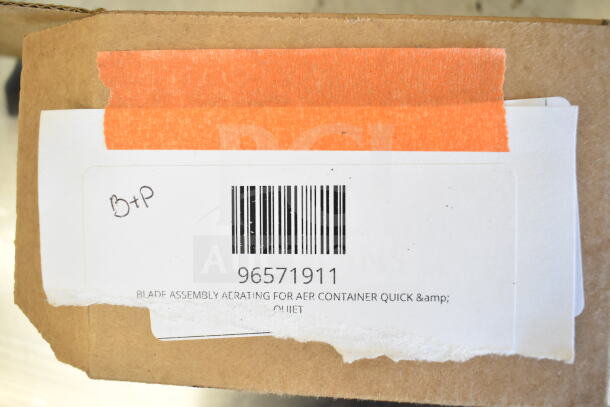 Cardboard box with torn label and barcode 96571911. Marked text: "B&P" and "BLADE ASSEMBLY AERATING FOR AER CONTAINER QUICK & QUIET."