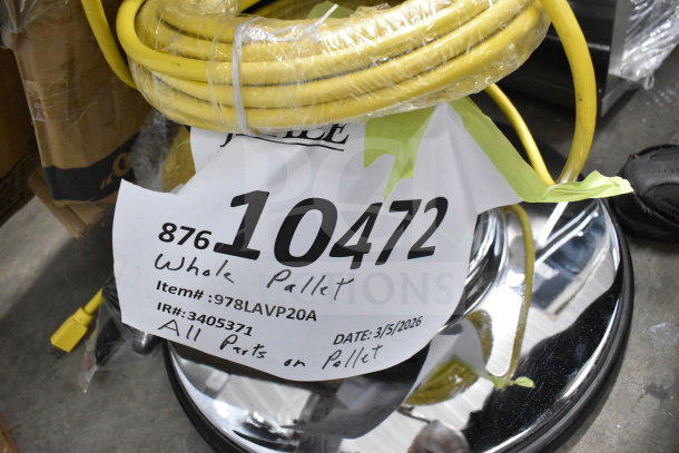 BRAND NEW Lavex 978LAVP20A 20" rotary floor cleaner, single speed, 175 RPM. Scratch and dent condition. Visible label reads item #978LAVP20A.