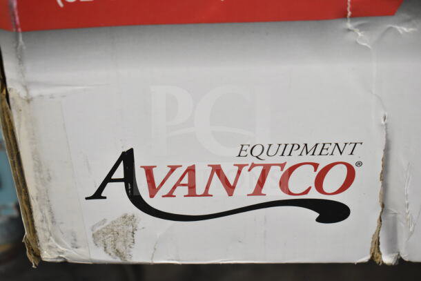Avantco 177RCB124 Electric Rice Cooker, 124 Cup Capacity, brand new with minor scratches and dents, 240V, removable lid.