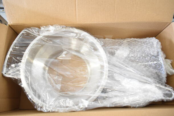 Stainless steel rotary food mill, Choice 407FM2, 2 Qt, with 3 sieves, brand new scratch and dent, in original packaging.