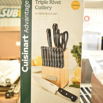 Cuisinart C55TR-14PCB Advantage Cutlery 14-piece knife block set, new with scratch and dent, lifetime warranty indicated.