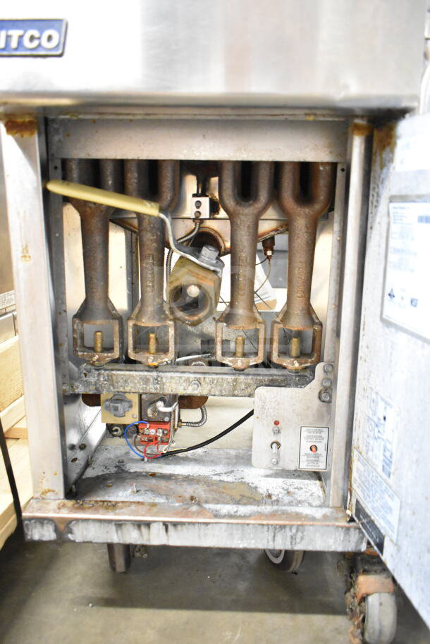 2017 Pitco Frialator 45C commercial deep fat fryer, natural gas, 122,000 BTU, on casters, visible wear and rust.