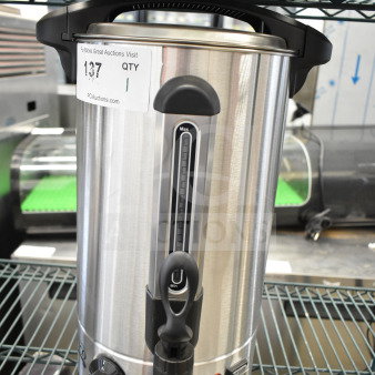 BRAND NEW Avantco Water Boiler, 10L, Scratch and Dent, 120V, 1 Phase, stainless steel finish, visible water level gauge.