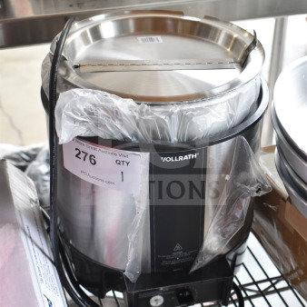 Brand new Vollrath HS-7 Cayenne 7 Qt. rethermalizer/warmer, stainless steel, with inset and cover, scratch and dent condition.