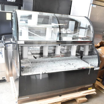 Avantco 193CAC60B refrigerated air curtain merchandiser, black, curved dual service, 59 1/8", 115V, scratch and dent.