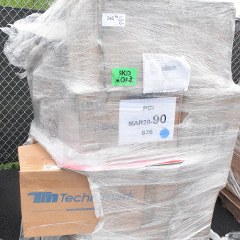 Wrapped skid of 36 brand new scratch and dent items including condiment bar, bowls, iron skillets, Dutch oven. Marked MAR26-90.