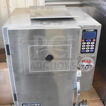BRAND NEW Autofry MTI-5 commercial ventless fryer, 2-gallon capacity, 240V, 1 phase, scratch and dent condition.